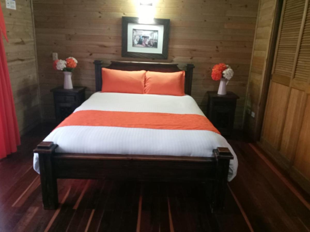 Cabanas Filadelfia Санта-Роса-де-Кабаль Экстерьер фото