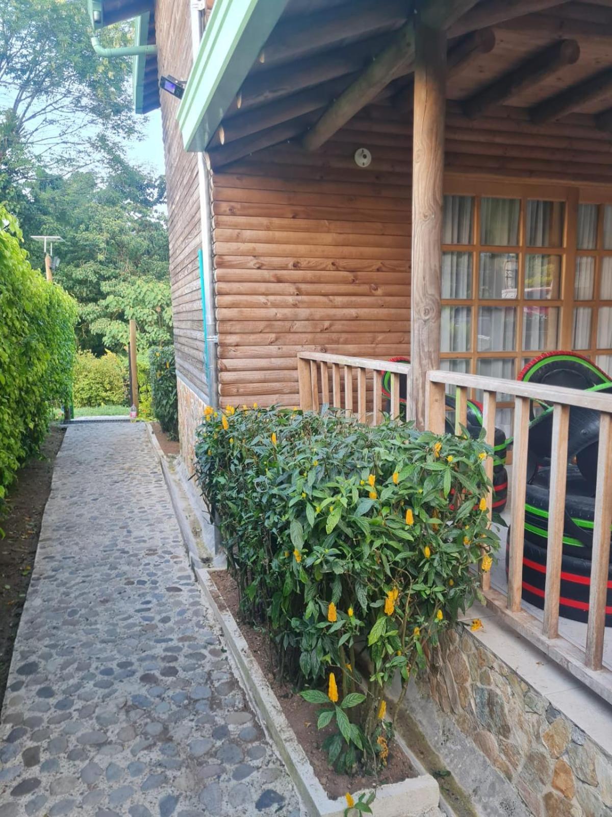 Cabanas Filadelfia Санта-Роса-де-Кабаль Экстерьер фото